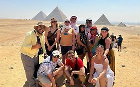 Pr Pyramids Inn